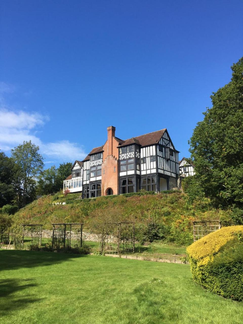 بيلث ويلز Caer Beris Manor House B&B المظهر الخارجي الصورة